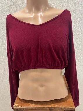 Timing Burgundy Long-Sleeve Off Shoulder Cropped Top Sz M